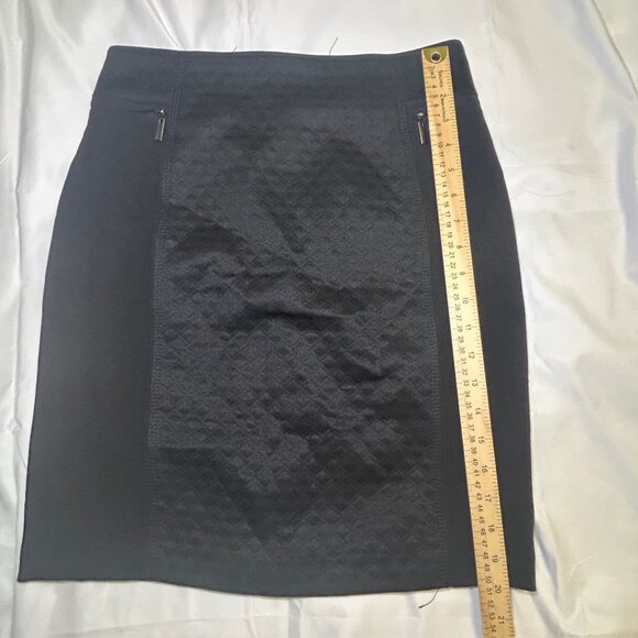 White House Black Market‎ Pull-On Skirt Textured Quilted Side Panels Black W 2 - Picture 7 of 12